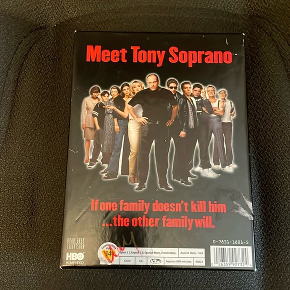 The Sopranos the complete first season 4 dvd set. - Picture 2 of 11